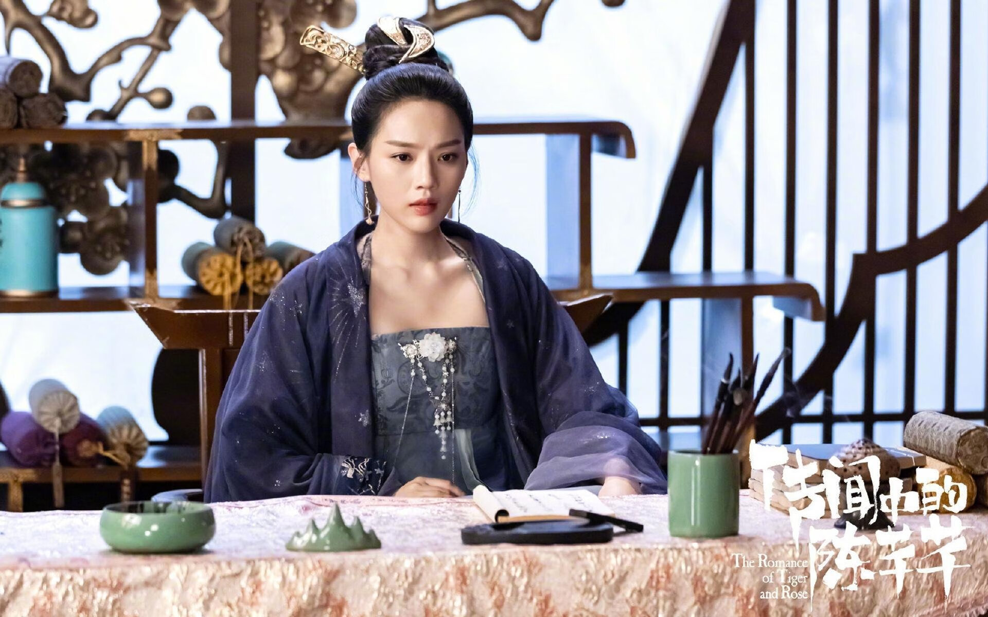 埃弗顿中路防守密度成功限制对方核心，埃弗顿战术