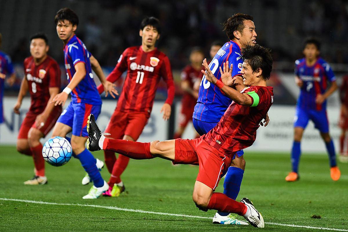 包含各大联赛中的比赛气氛分析:如何吸引观众?的词条 包含各大联赛中的比赛气氛分析:如何吸引观众?的词条