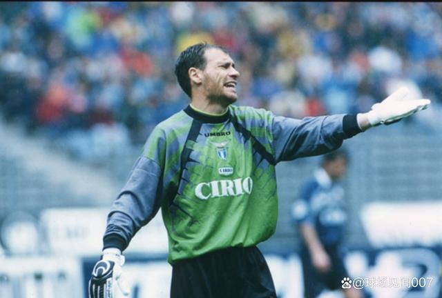 包含尤文图斯的老将影响力:如何带动年轻球员?的词条 包含尤文图斯的老将影响力:如何带动年轻球员?的词条